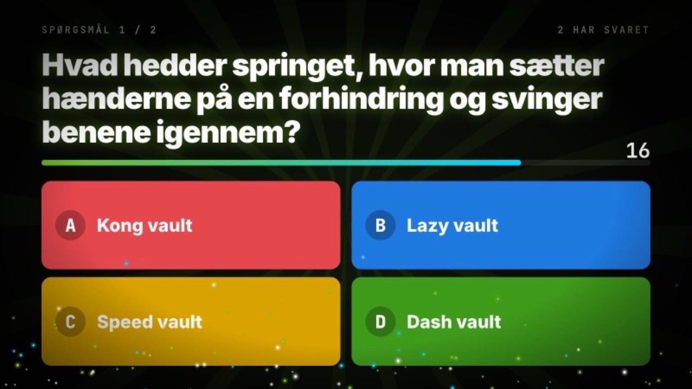 Quiz på storskærmen med et spørgsmål og fire svarmuligheder i hver sin farve.