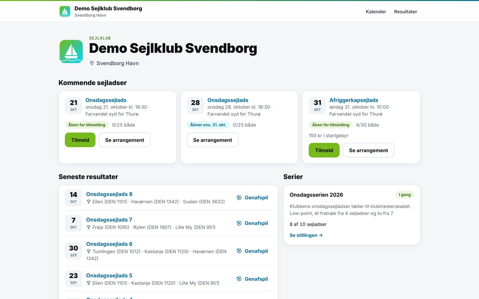 Klubbens offentlige side med kommende sejladser, knappen Tilmeld, seneste resultater og serien.